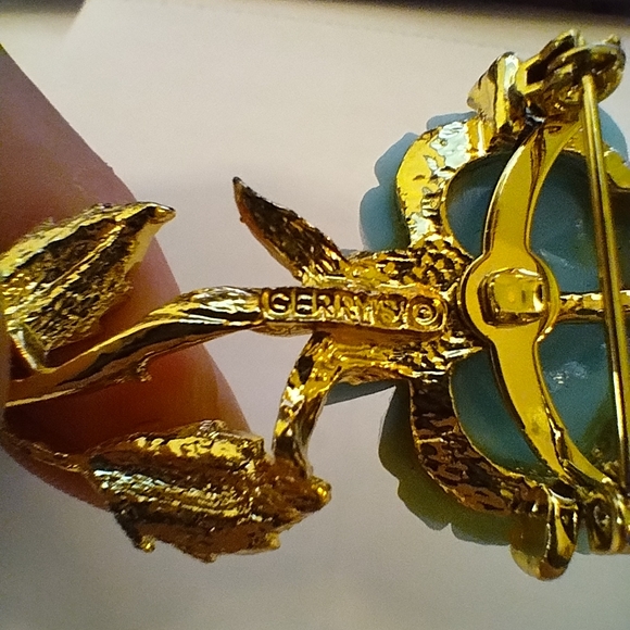 Gerry's Blue Rose Gold Brooch, Vintage - Picture 3 of 6